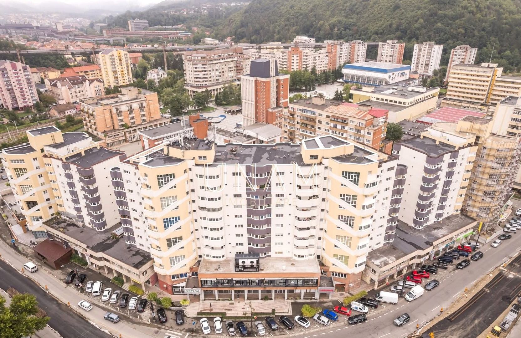 Oportunitate în centrul Reșiței – apartament 1 cameră cu potențial ridicat! COMISION 0% - Poză 2