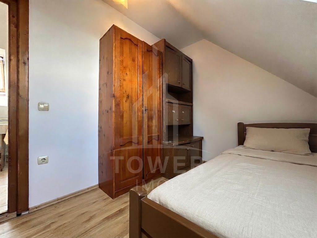 2 chirii disponibile la mansardă – zona Turnișor, Calea Turnișorului - Poză 3