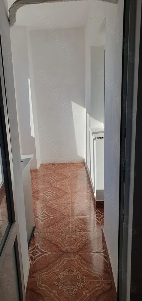 APARTAMENT 3 CAMERE DECOMANDAT BLOC 1992 VIRTUTII - Poză 3