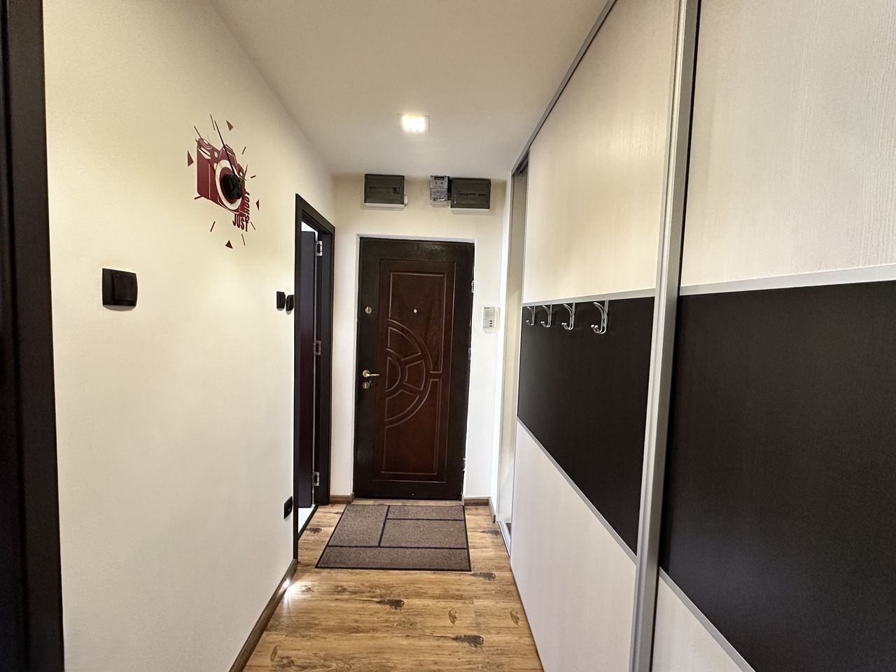 De vânzare: garsonieră renovată - Gorjului - metrou - Vedere spate - Poză 11