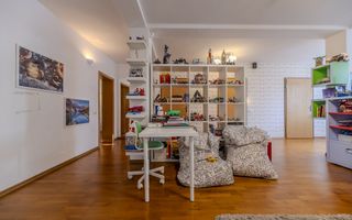 Casa individuala  - vedere spre padure - Parcul Sub Arini - Poză 10