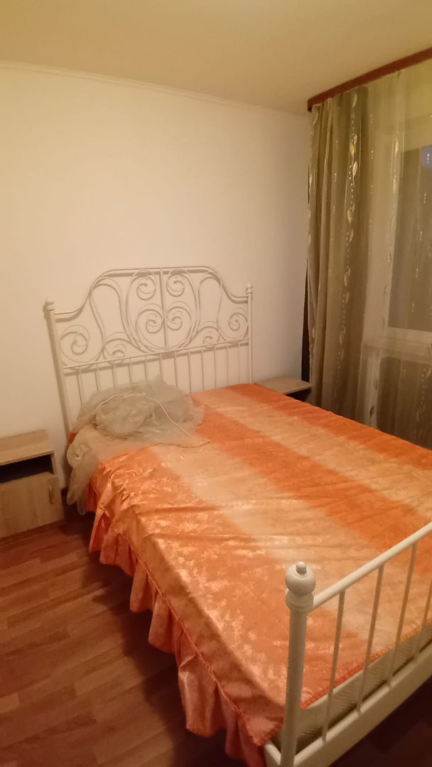 AP. 2 CAMERE CRANGASI, BUCATARIE INCHISA, REABILITAT, METROU 5 MINUTE - Poză 4