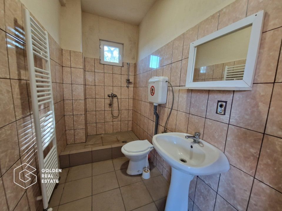 Casa ideala pentru echipe de muncitori, capacitate pana la 20 persoane - Poză 18