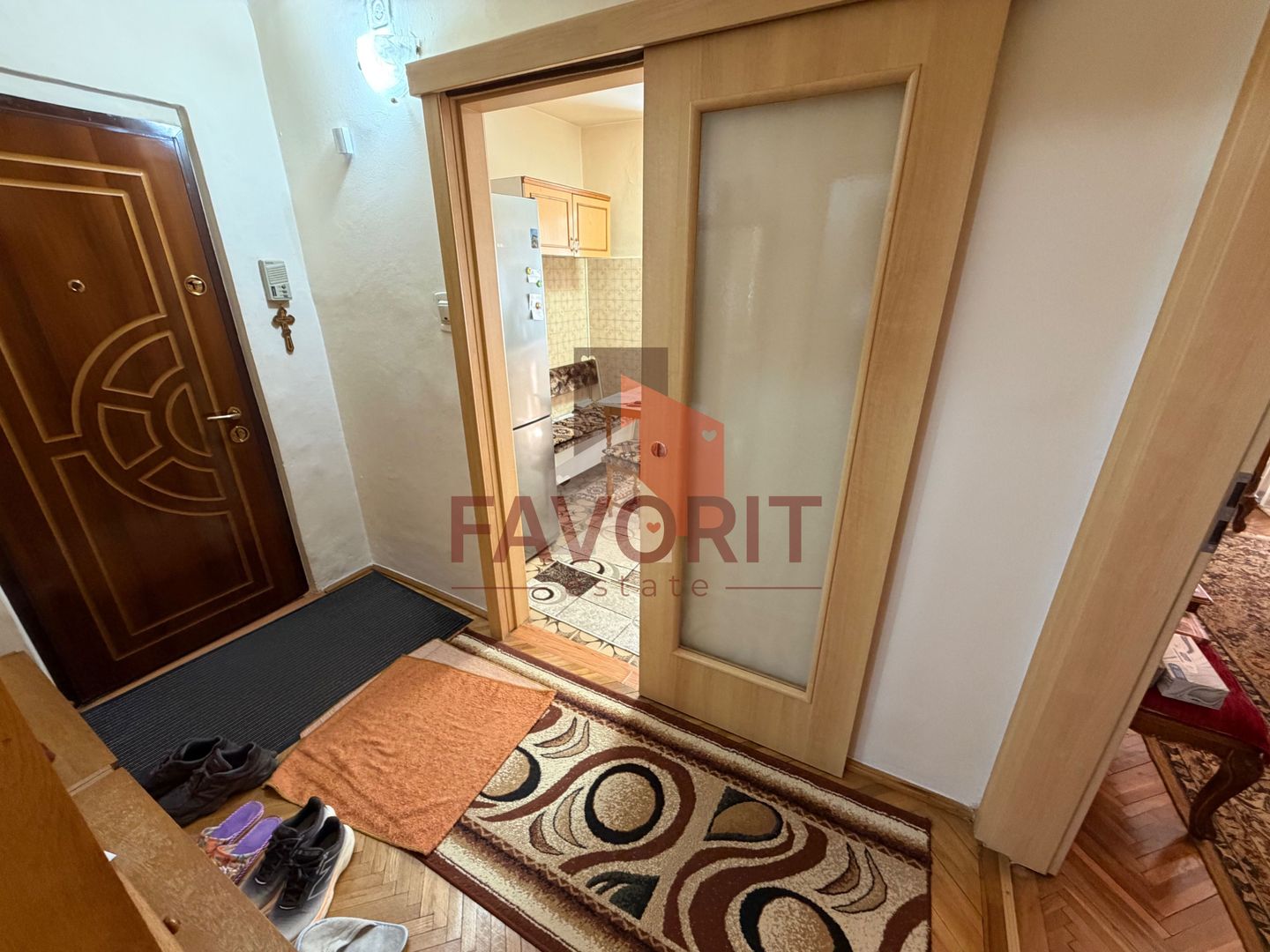 Etaj 1. Centrala proprie. Garaj in baterie. Boxa in CF - Poză 11