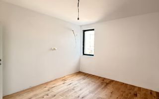 Apartament 3 camere de vanzare Pipera in bloc cu vedere la lac - Poză 5