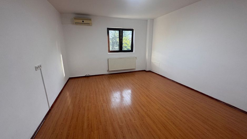 Casa de inchiriat Timpuri Noi 204 m - Poză 10