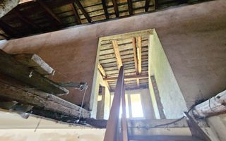 Proprietate cu potențial mixt – locuință și spațiu de lucru în Partoș - Poză 31