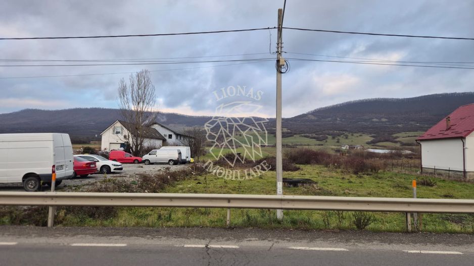 Teren 5800 mp la DN17 cu utilitati-Sieu Magherus - Poză 1