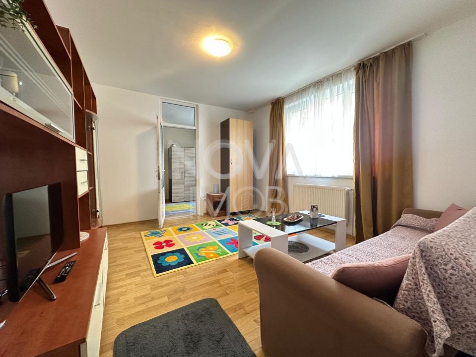 Apartament 2 camere, parter - Str. Ostirii - Poză 2