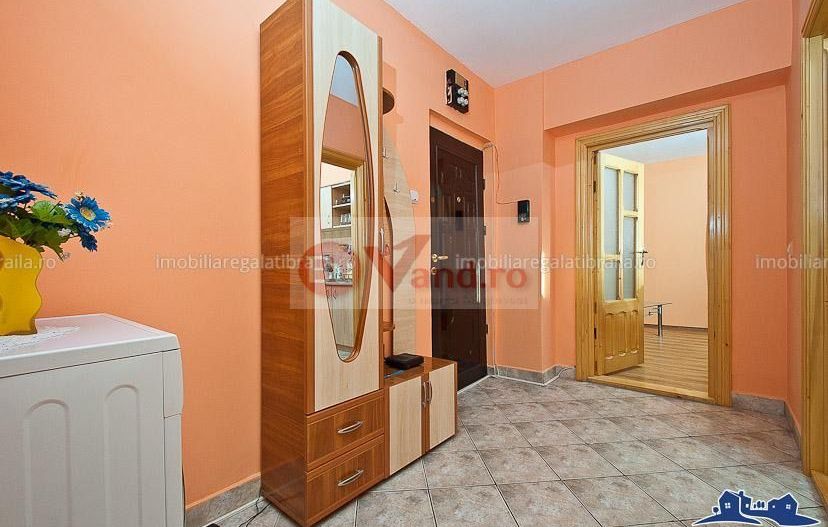 De inchiriat apartament cu 2 camere, Piata Centrala, 345 euro - Poză 5
