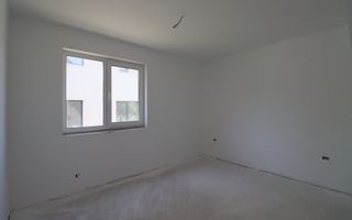 Casa individuala cu teren de 440 mp, situata in Dezmir! - Poză 14