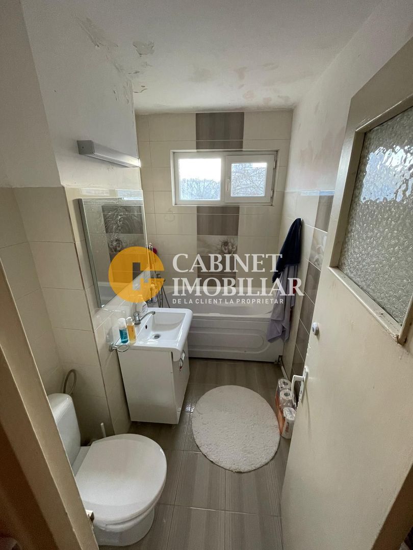 2 CAMERE - PODU ROS - 51 MP - 5 MINUTE DE PALAS, 5 MINUTE DE IULIUS - Poză 7