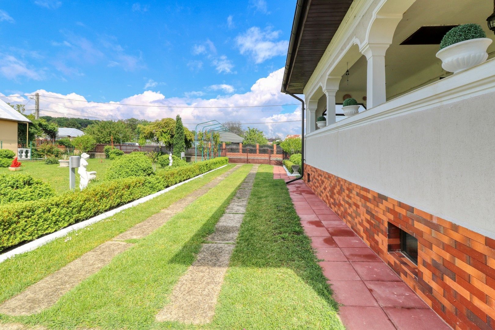 Oportunitate - Casă boierească  de poveste- 7000 mp teren - Poză 35