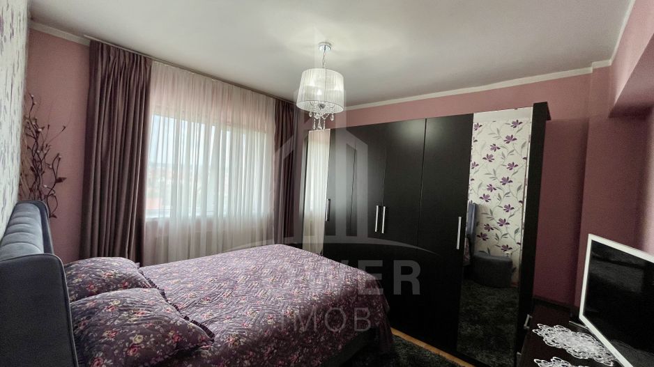 Apartament cu 4 camere, vedere panoramică și mobilat modern – Turnișor - Poză 3