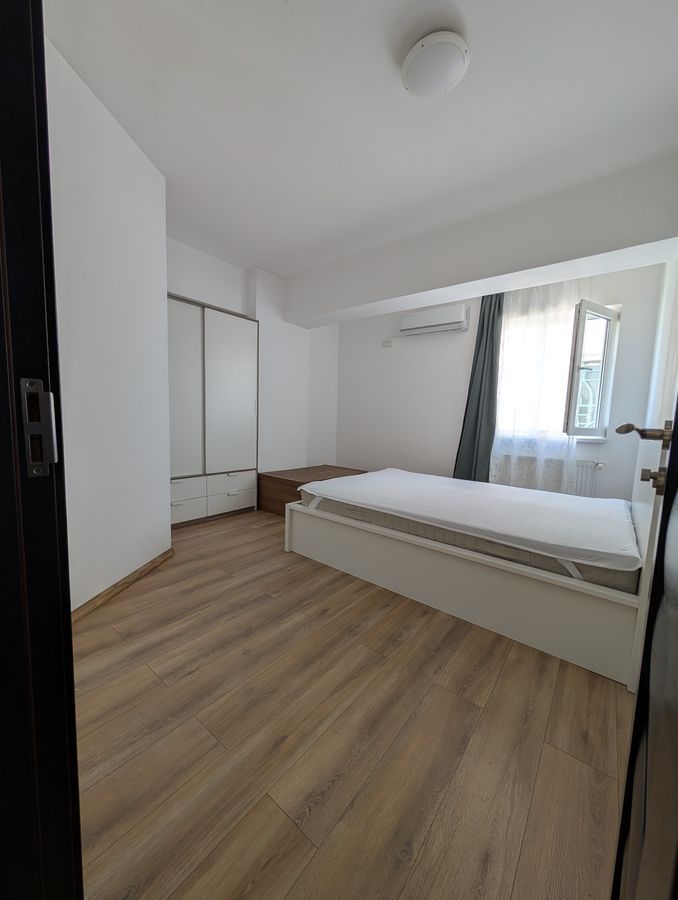 JW Marriott, Palatul Parlamentului, inchiriez ap. 2 camere 55 mp - Poză 2