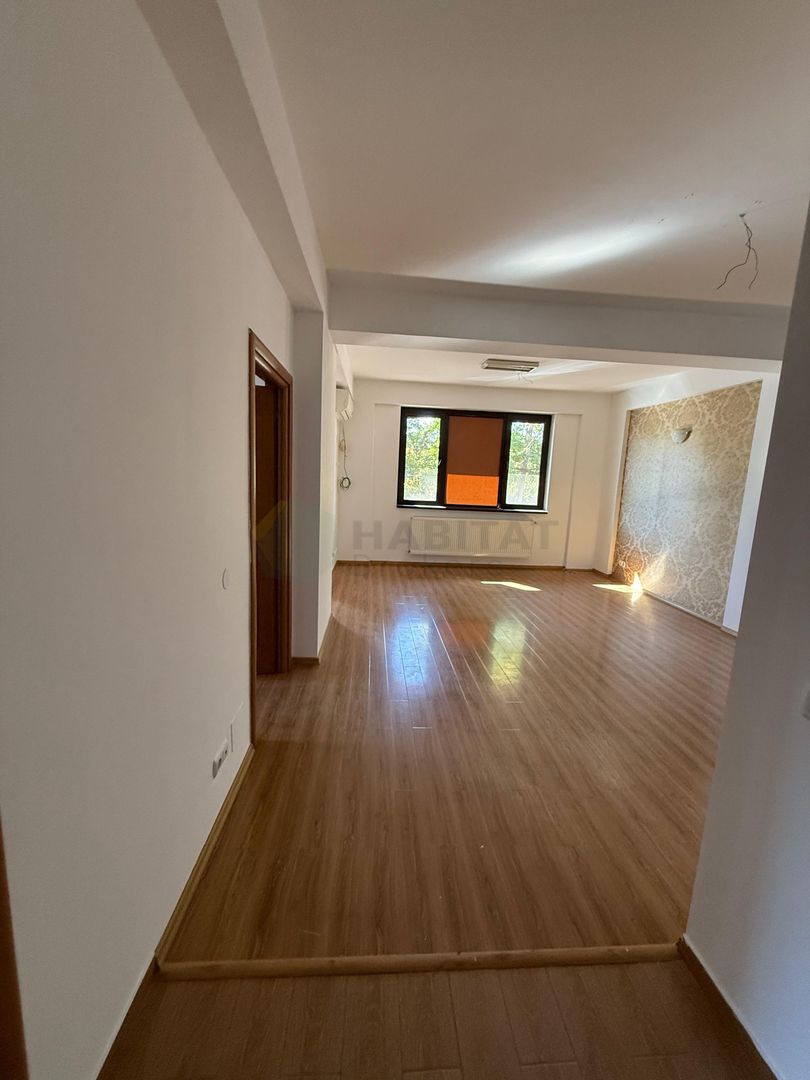 Apartament 3 camere Jiului + 4 locuri parcare - Poză 2