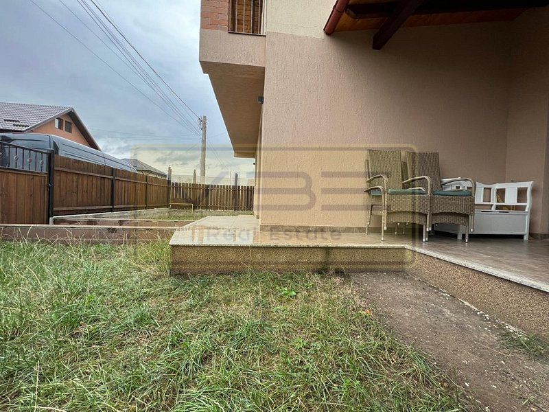 Vila moderna 4 camere 2 bai Popas Pacurari - Poză 19