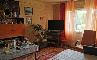 Apartament 4 camere, Mănăștur – zonă verde, etaj intermediar - Poză 1