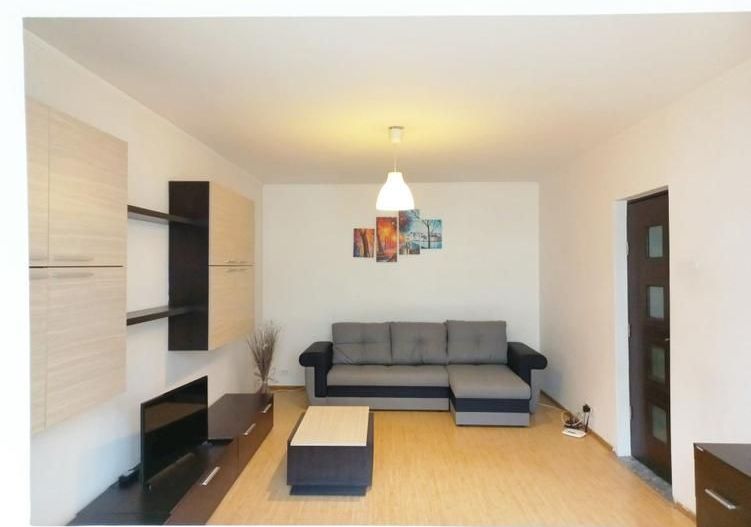 Inchiriere Apartament cu 2 camere decomandat, 60 mp, renovat, 5 min metrou - Poză 2