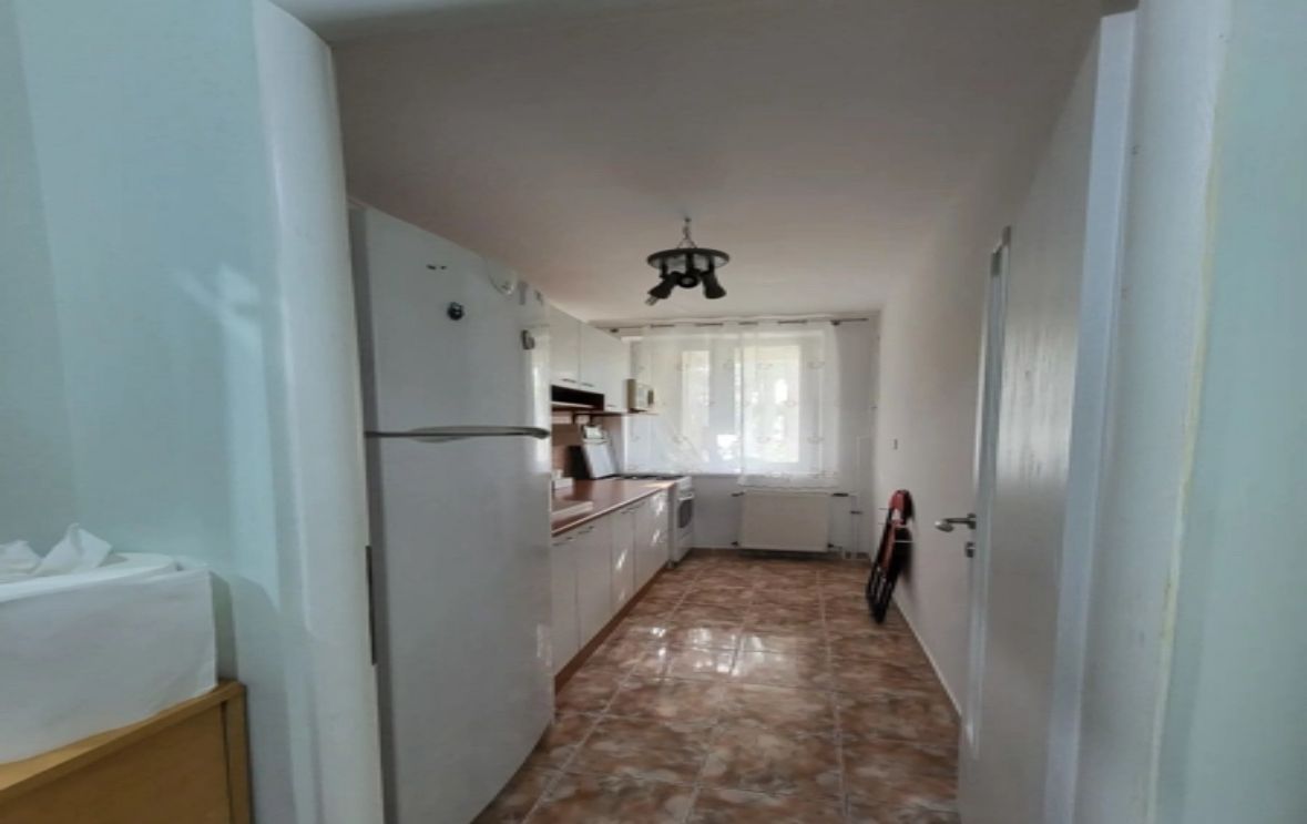 AP. 2 CAMERE TITAN, PARCARE, RENOVAT, BUCATARIE INCHISA, METROU 7 MIN - Poză 5