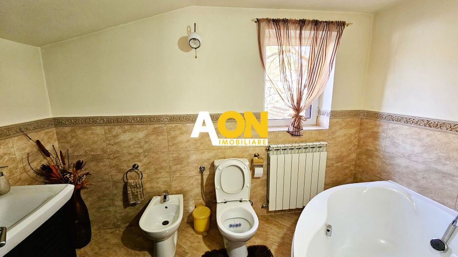 Casa 6 camere, mobilata, utilata, 1700 mp teren, langa padure - Poză 21
