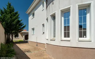 Cernica - Intre Lac si Padure, Vila luxoasa 946 MP, teren 1382 MP - Poză 55