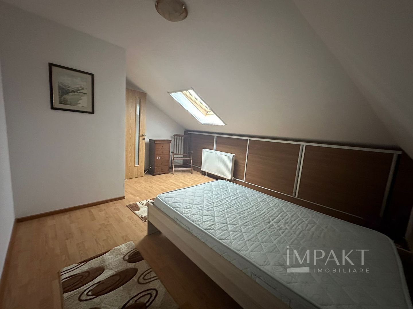 Apartament 3 camere la mansarda unei case - Zona Garii, IRIS! - Poză 4