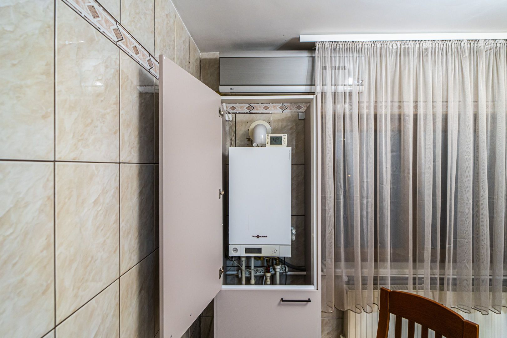 Sebastian 141, 3 camere, 78mp, et 1, 2 băi, centrala proprie, disponibil imediat - Poză 4