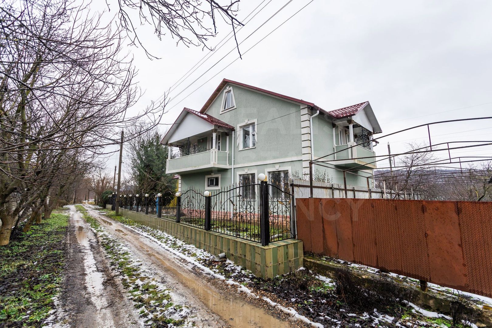 Vânzare, casă în 2 nivele, 3  camere,sat Coșernița, Criuleni - Poză 4