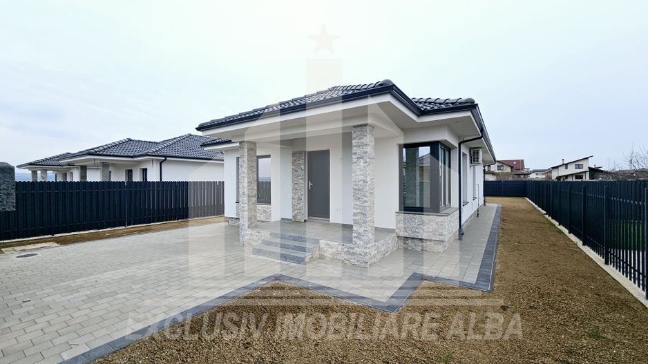 Casa individuala de vanzare, Dealul Furcilor - Poză 1