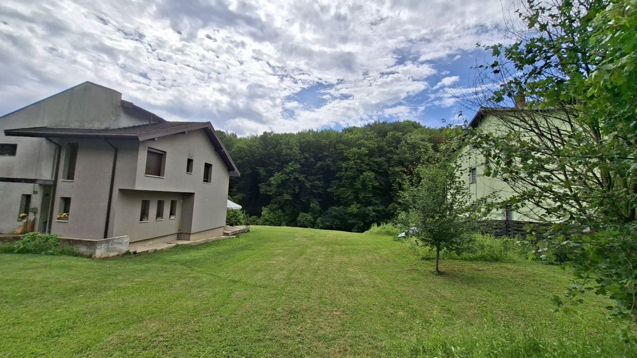 Teren intravilan 1203 mp Bascov-Florea zona Superba - Poză 4