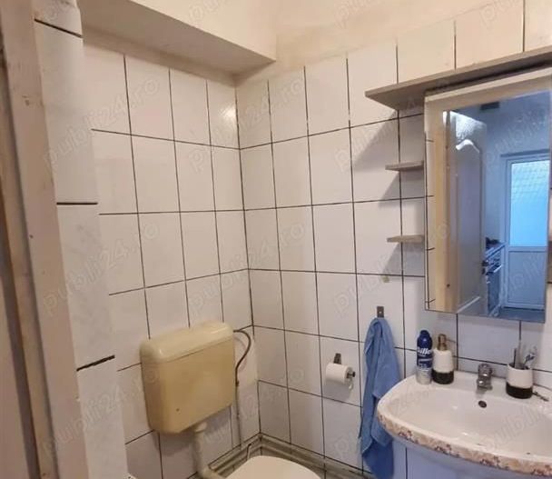 Apartament 1 camera curte comuna cu  centrala - Poză 6