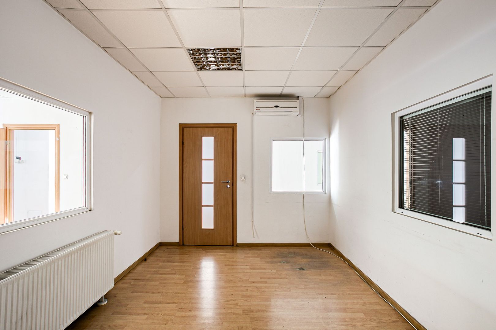 Hală Arad 883 mp - Poză 4