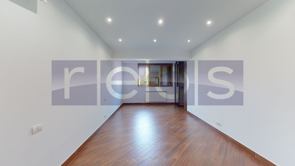 3 CAMERE | BELLER | DOROBANTI - Poză 10