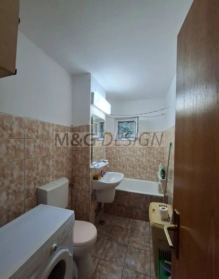 Apartament 3 camere Bucovina parter cu balcon - Poză 5
