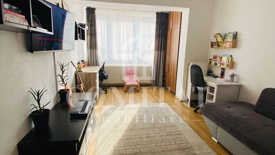 Apartament la etaj intermediar | Loc de parcare | Zona Str Eroilor - Poză 6