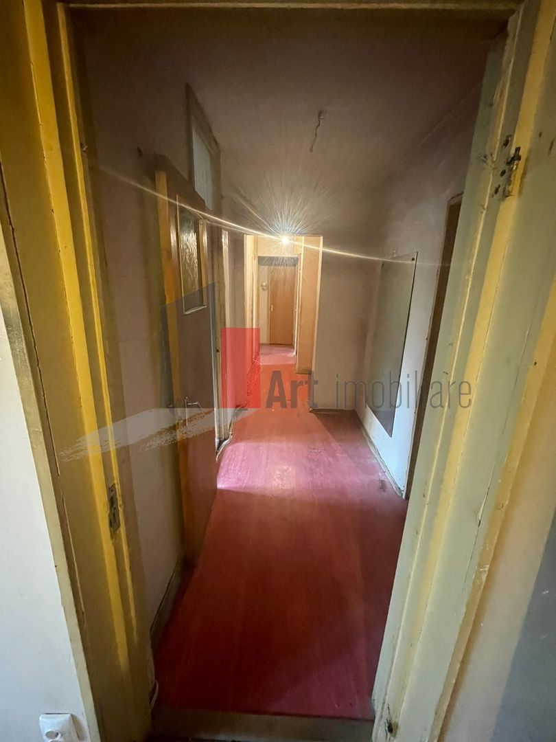 APARTAMENT 4 CAMERE STEFAN CEL MARE - Poză 2