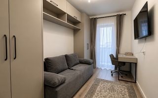 APARTAMENT 3 CAMERE PRIMA URBANA LOC DE PARCARE - Poză 6