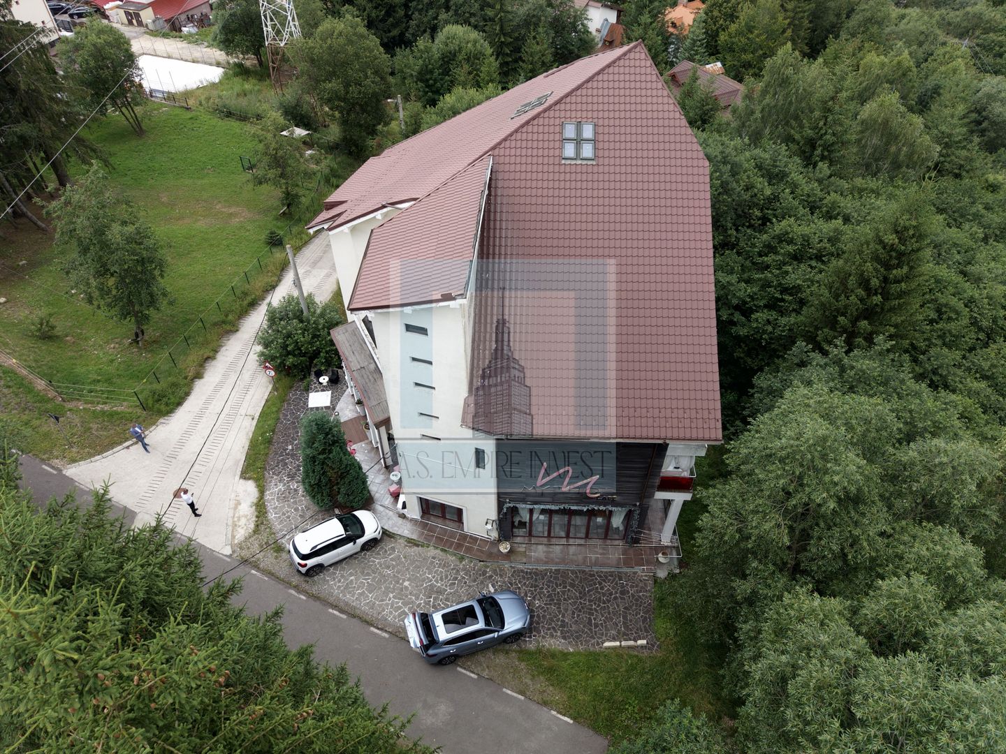 Villa de LUX - Comercial / Rezidential - zona Cioplea/Predeal - Poză 14