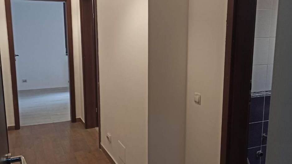 2cam-studio partial mobilat+parcare/20min metrou Leonida/Berceni - Poză 1