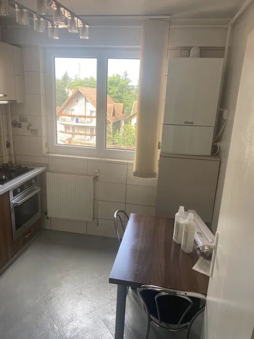 Apartament cu 3 camere - Poză 13