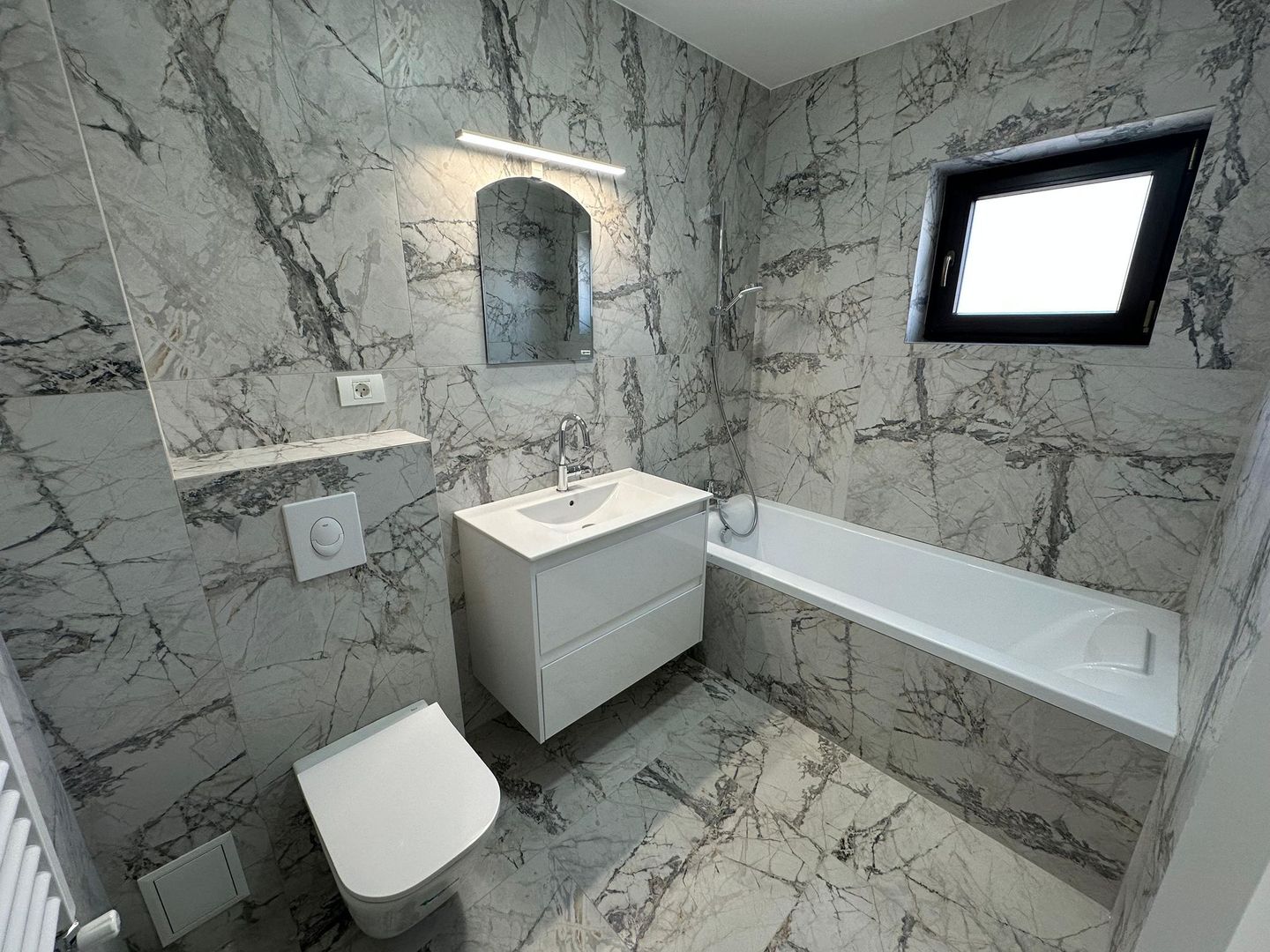 Casa moderna cu mansarda |de inchiriat | Voluntari - Poză 22