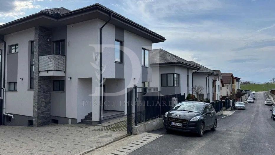 Duplex de vanzare / Cartier Borhanci / Cluj- Napoca - Poză 1