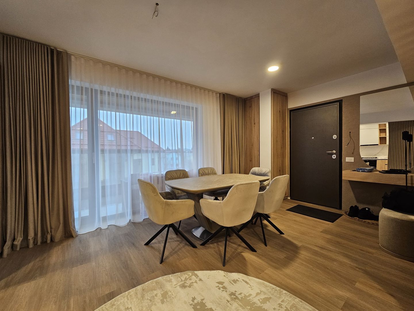 Apartament 4 camere nou de inchiriat Iancu Nicolae - Poză 1