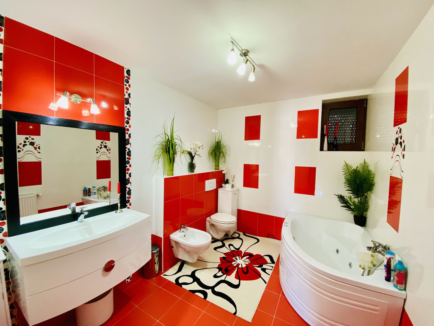 Casa moderna, individuala cu Garaj - Sura Mare - Poză 24