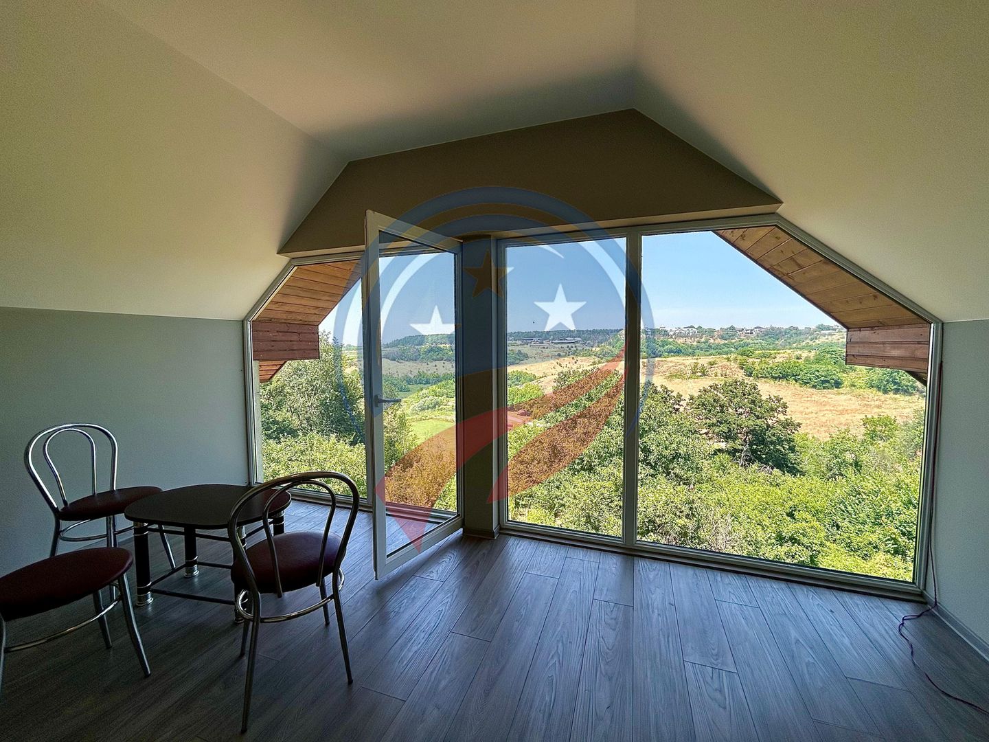 Vila cu 6camere de vanzare in Carcea/Dolj - Poză 1