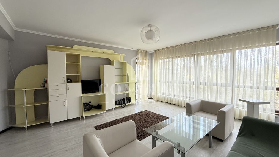 Apartament decomandat | Andrei Mureșanu | zona veche a cartierului - Poză 1