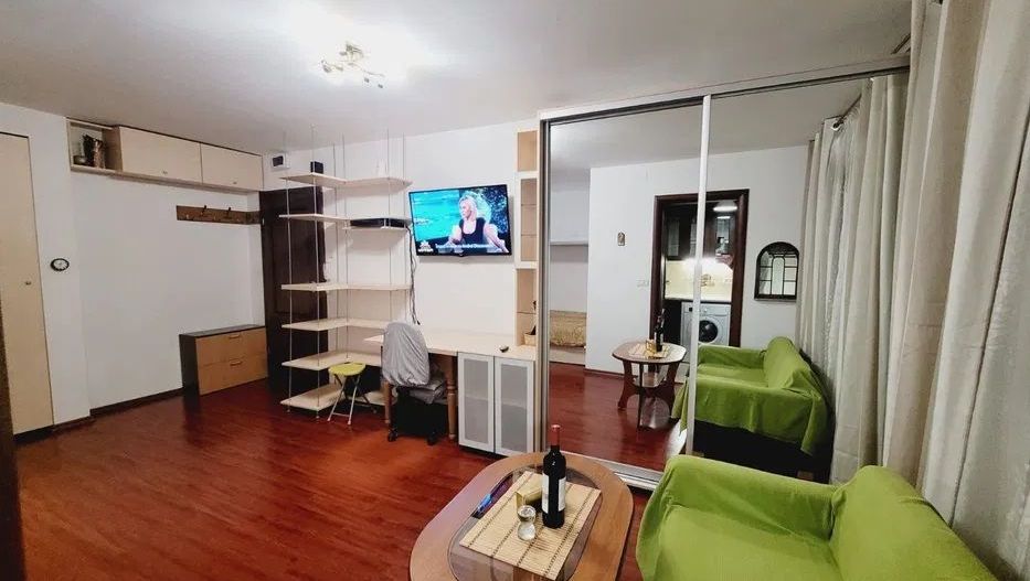 Garsoniera Tineretului - Timpuri Noi - Poză 1