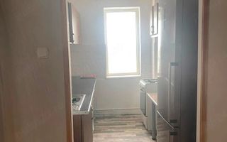 Apartament 3 camere Sagului bloc turn - Poză 4