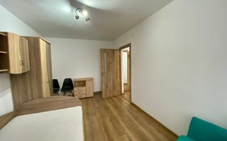 Apartament 2 Camere, Cetate, Complet Renovat - Poză 4